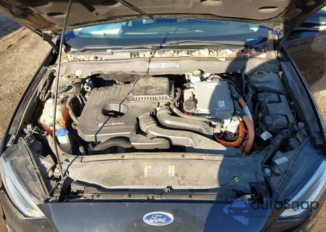 2018 Ford Fusion Hybrid Titanium from USA, damaged, VIN 3FA6P0RU0JR248882